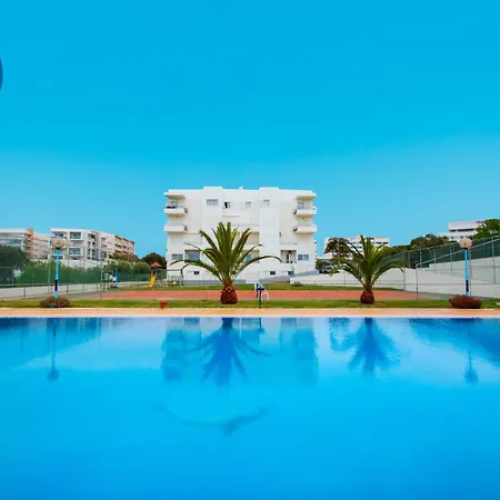 Curitiba By Algarve Vacation Apartment Albufeira