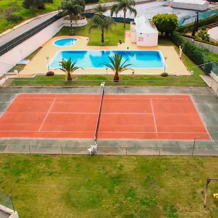 Curitiba By Algarve Vacation Apartment *