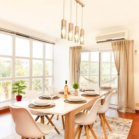 Apartamento Curitiba By Algarve Vacation