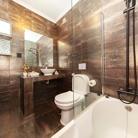 Apartment Curitiba - Com Tenis E Piscina, Em Albufeira