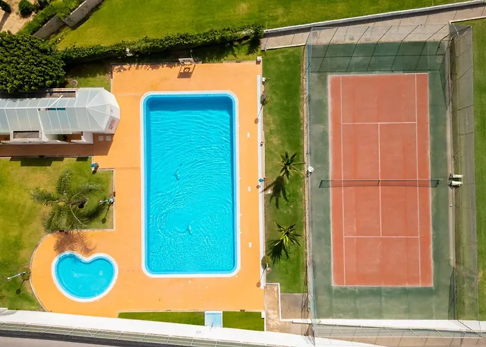 Curitiba By Algarve Vacation Apartment